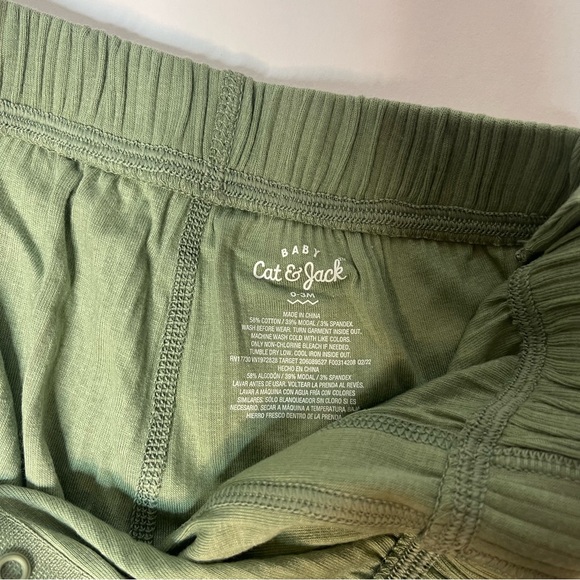 Cat & Jack Unisex Green Adaptive Side Snap Pants Bottoms for Baby. New! - Picture 3 of 6